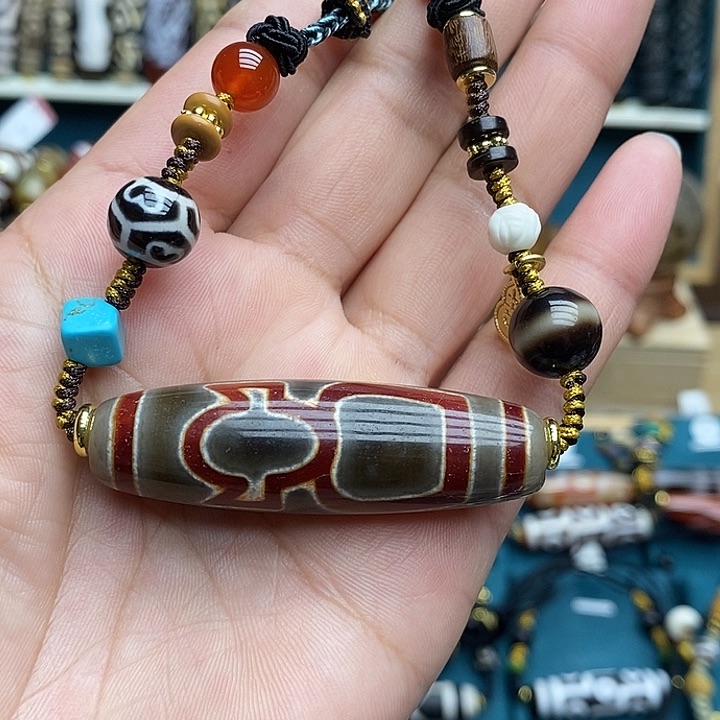 玛瑙/玉髓合金颈饰