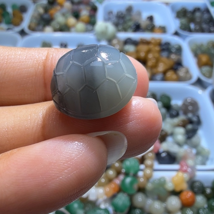 未镶嵌和田玉珠宝半成品