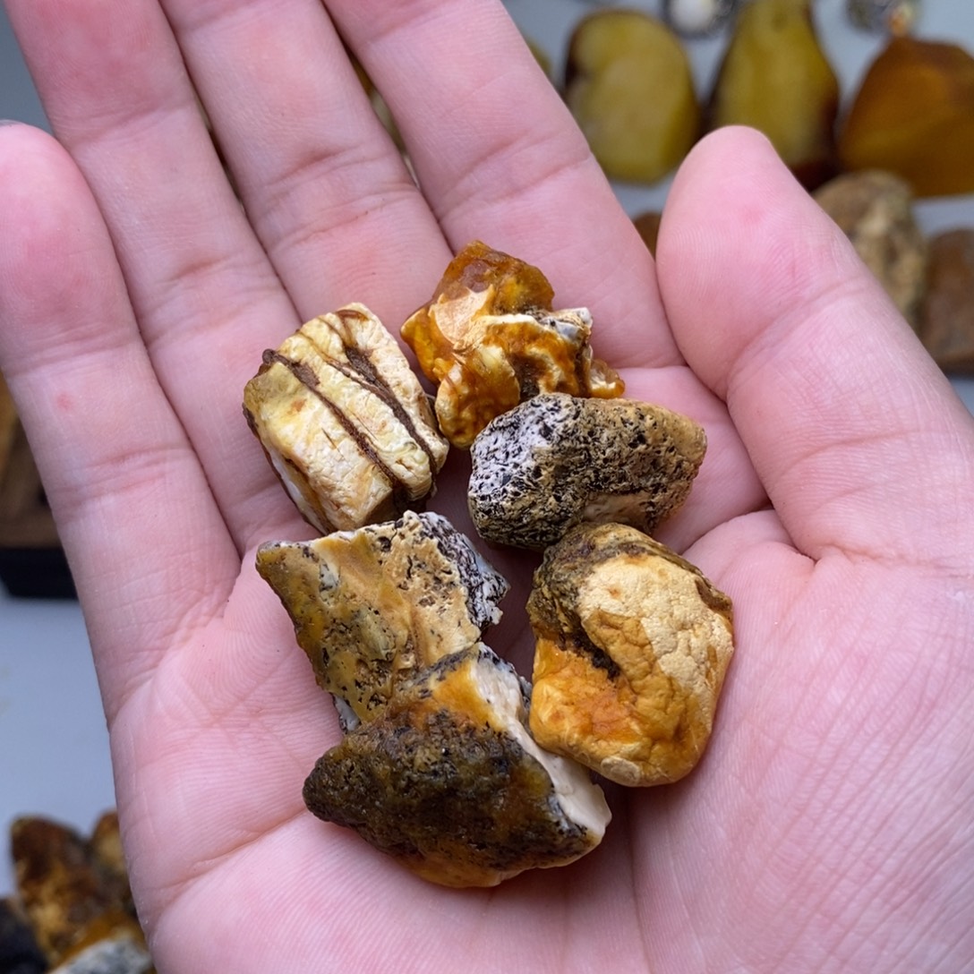 酒***酒定制琥珀天然蜜蜡