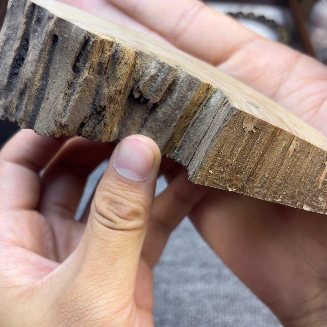 晏***无事牌檀香木      