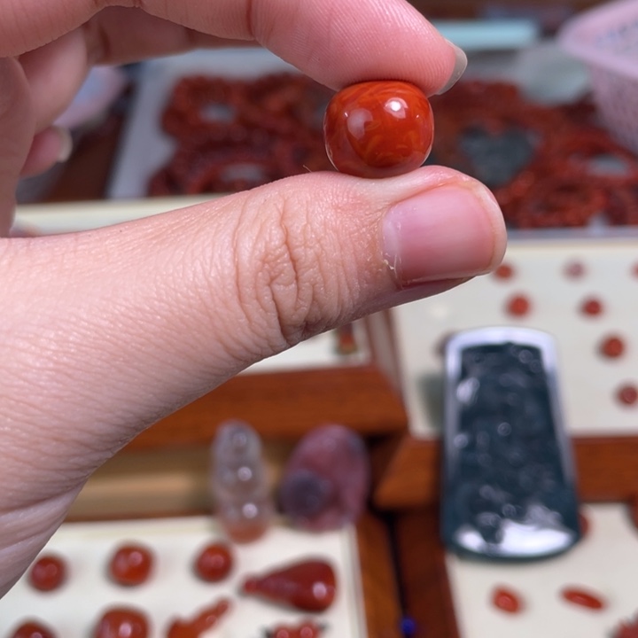南红玛瑙未镶嵌颈饰31