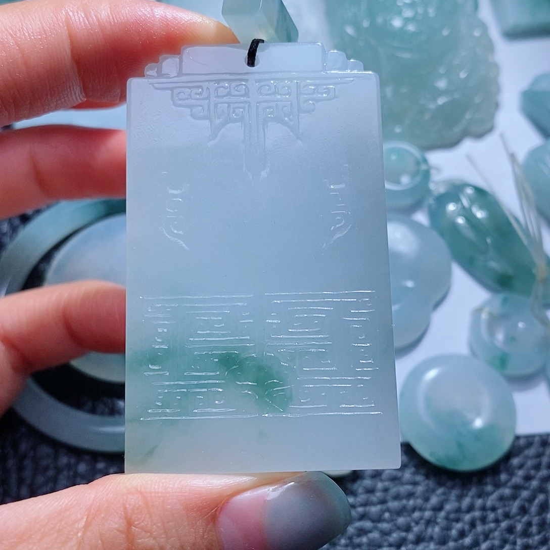 @****定制翡翠未镶嵌毛货付款后确认抛光