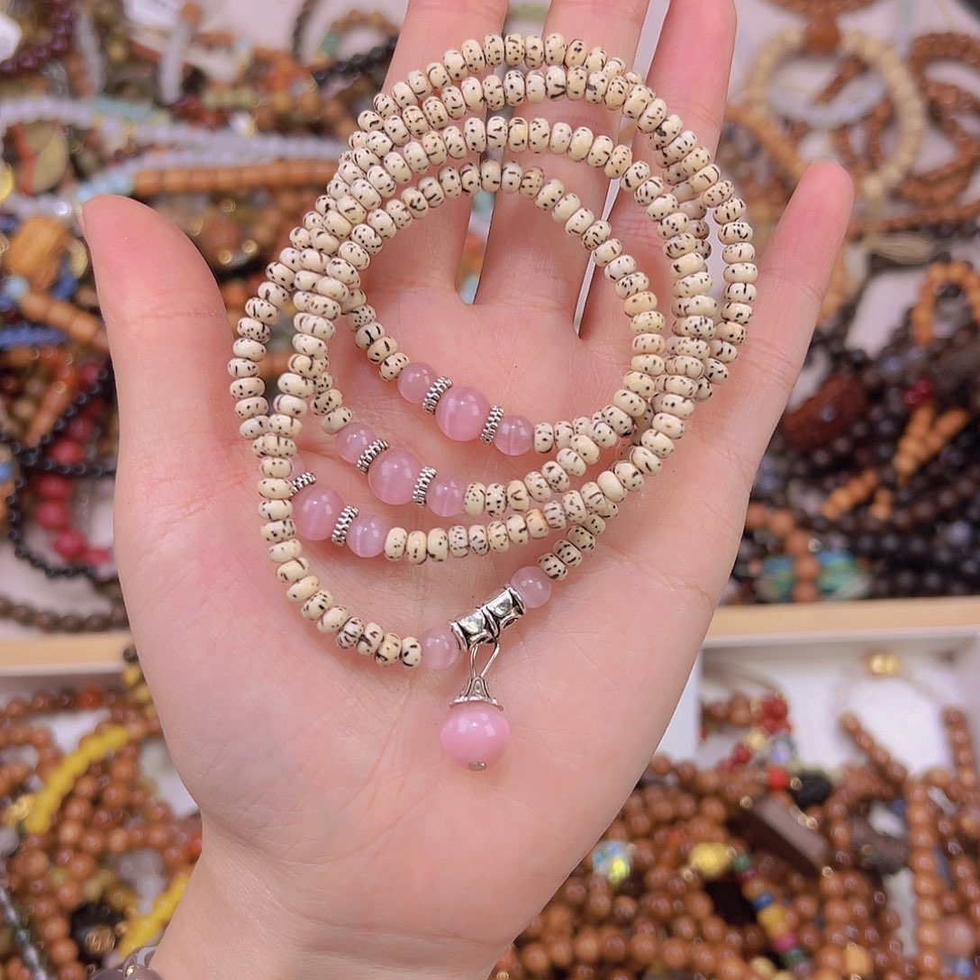 白玉菩提吊坠菩提