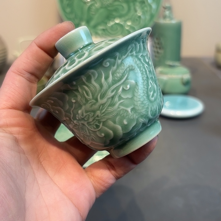 瓷片龙泉青瓷福利青瓷