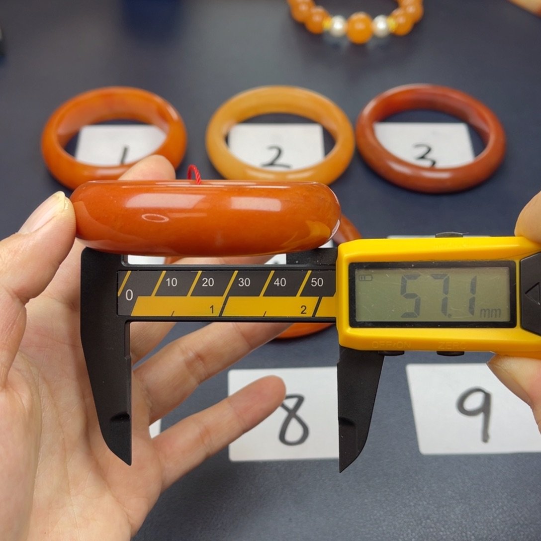 合金石英质玉（黄龙玉）瑞丽风24号