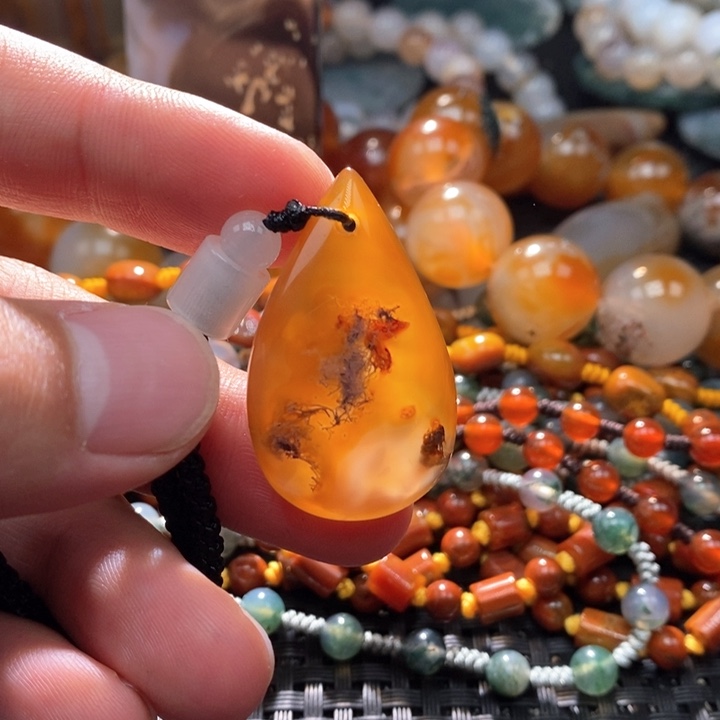 【闪购商品】玛瑙/玉髓颈饰未镶嵌快**我