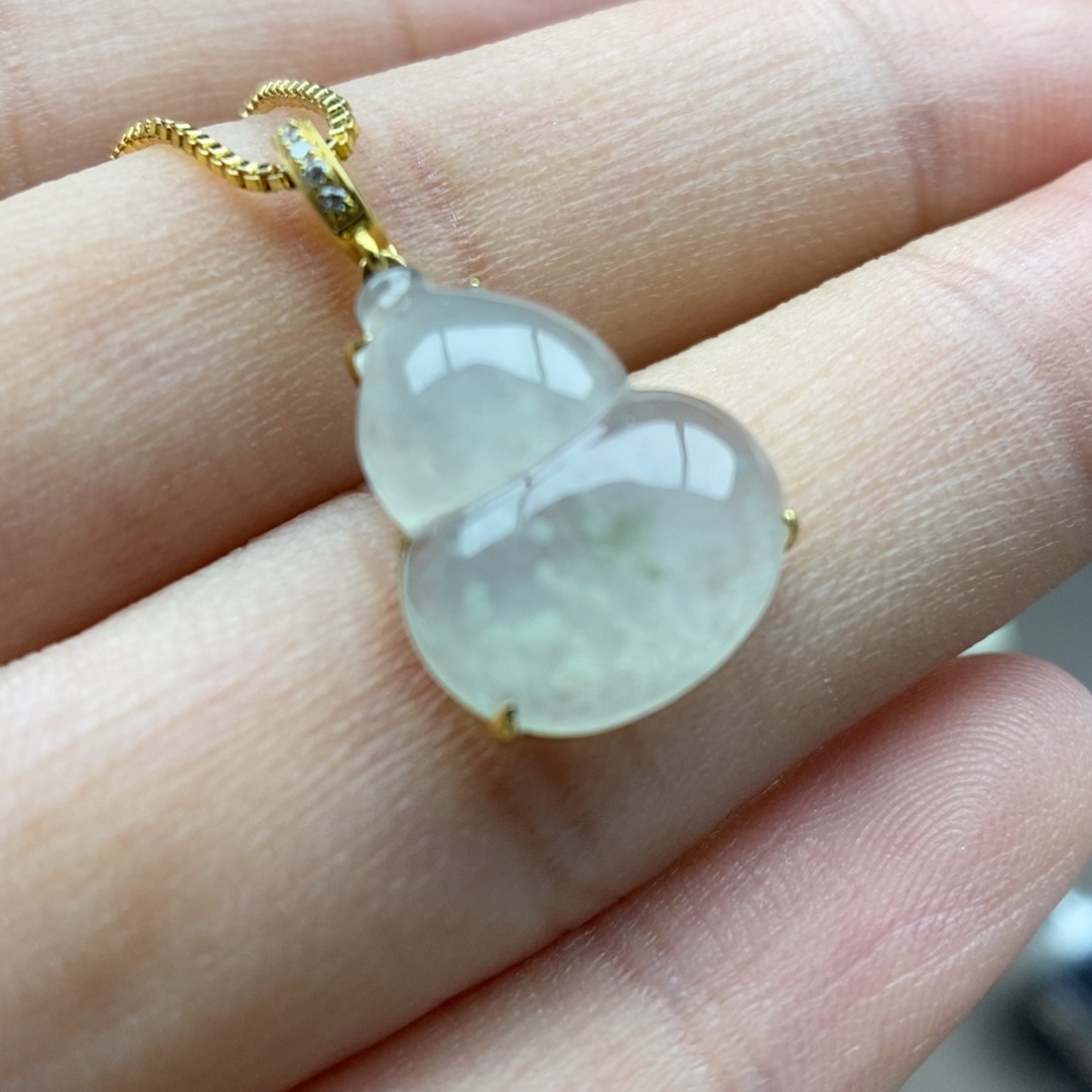 翡翠18K金镶嵌颈饰吊坠20