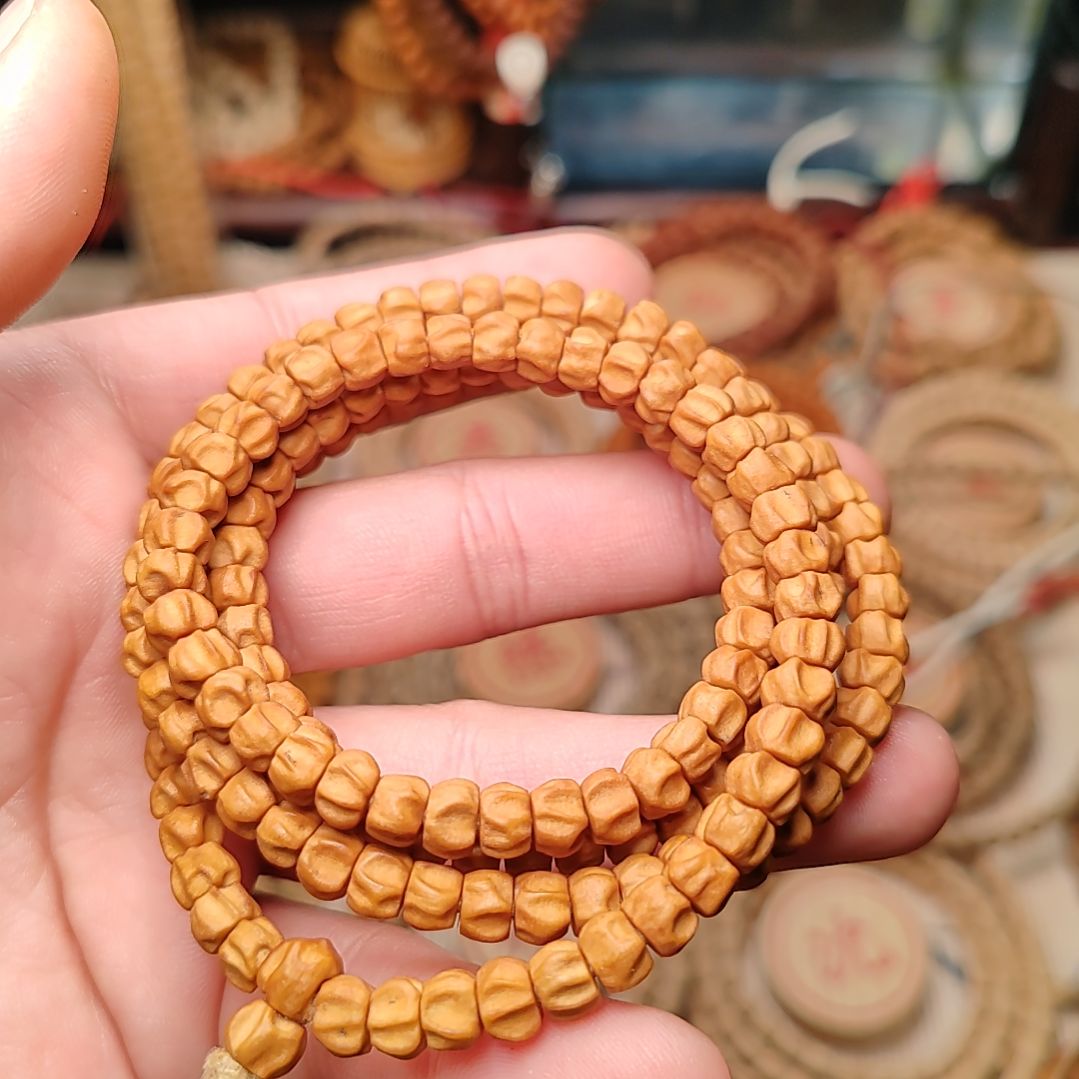 柏香籽/百香籽吊坠T****.