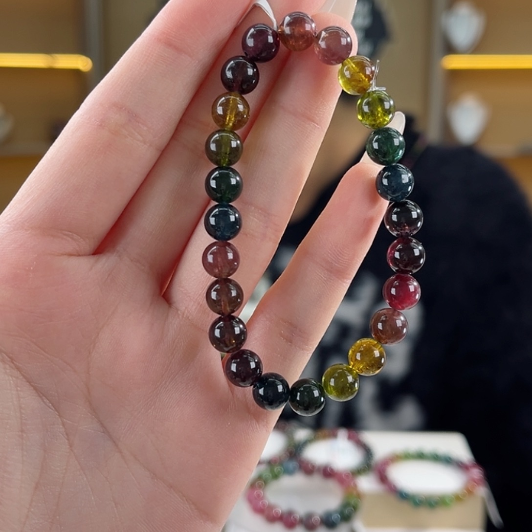 碧玺碧玺7mm（多样性发一件未镶嵌
