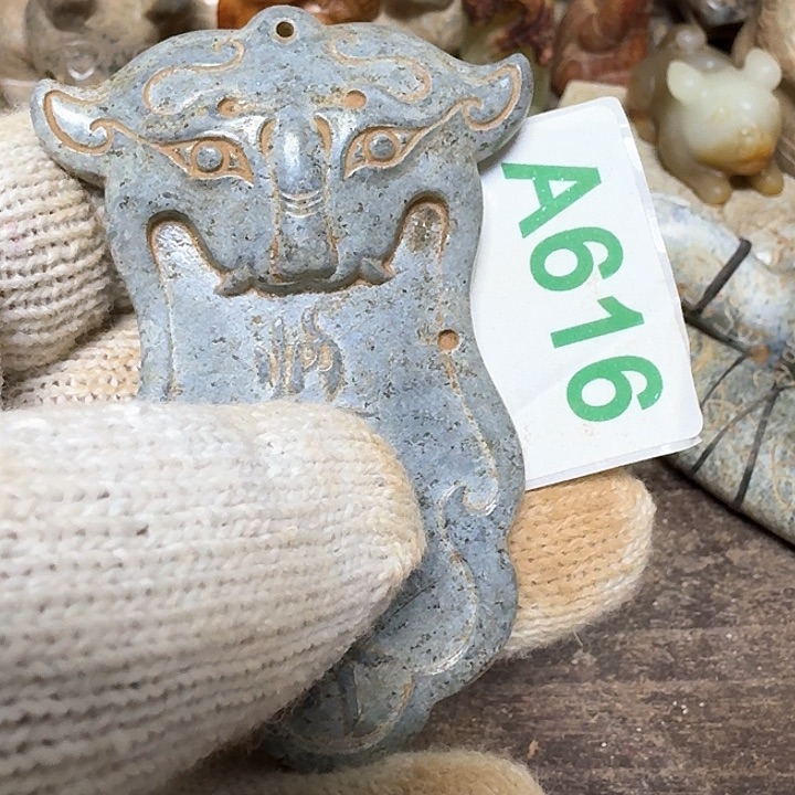 和田玉颈饰未镶嵌家**粮