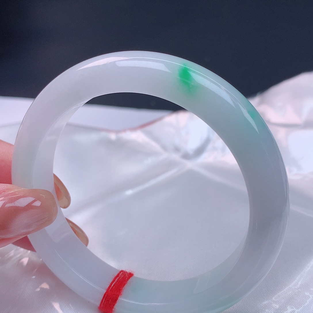 【闪购商品】未镶嵌手镯翡翠56