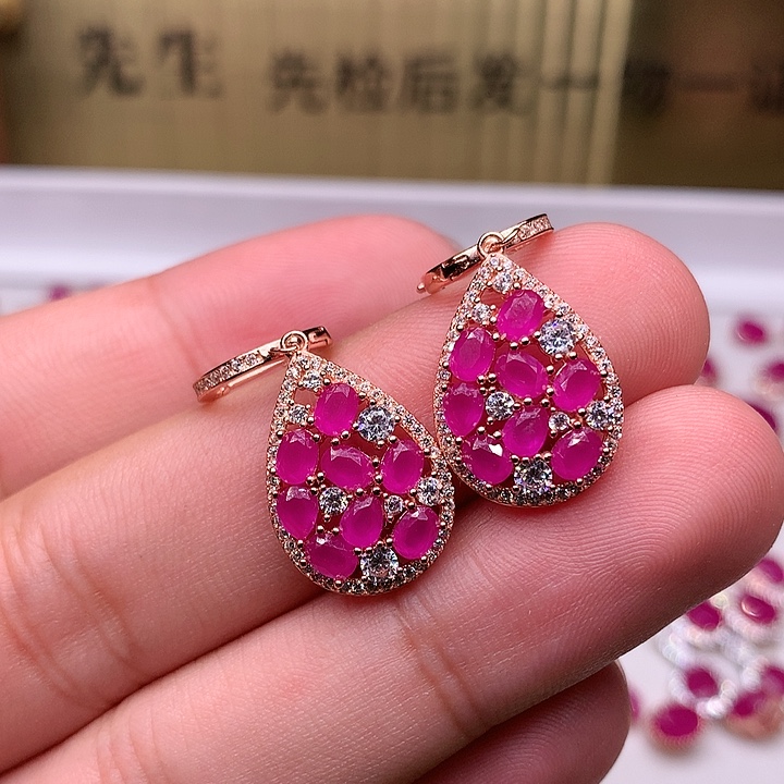 红宝石耳饰银S925镶嵌