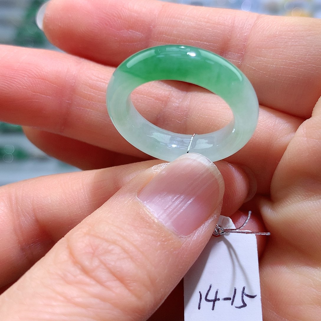 翡翠戒指未镶嵌14-15号
