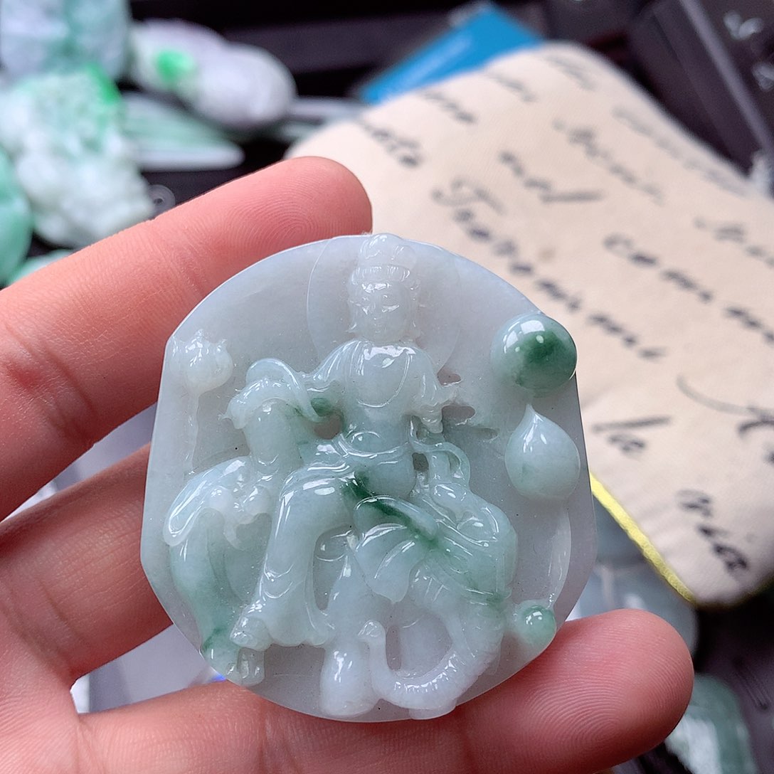 翡翠吊坠(不含链)未镶嵌