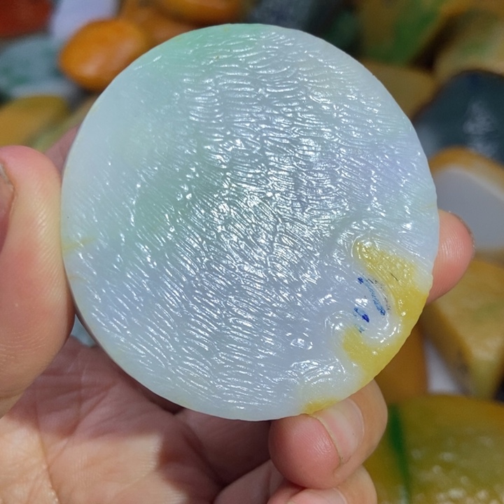 林***真翡翠未镶嵌颈饰缅甸