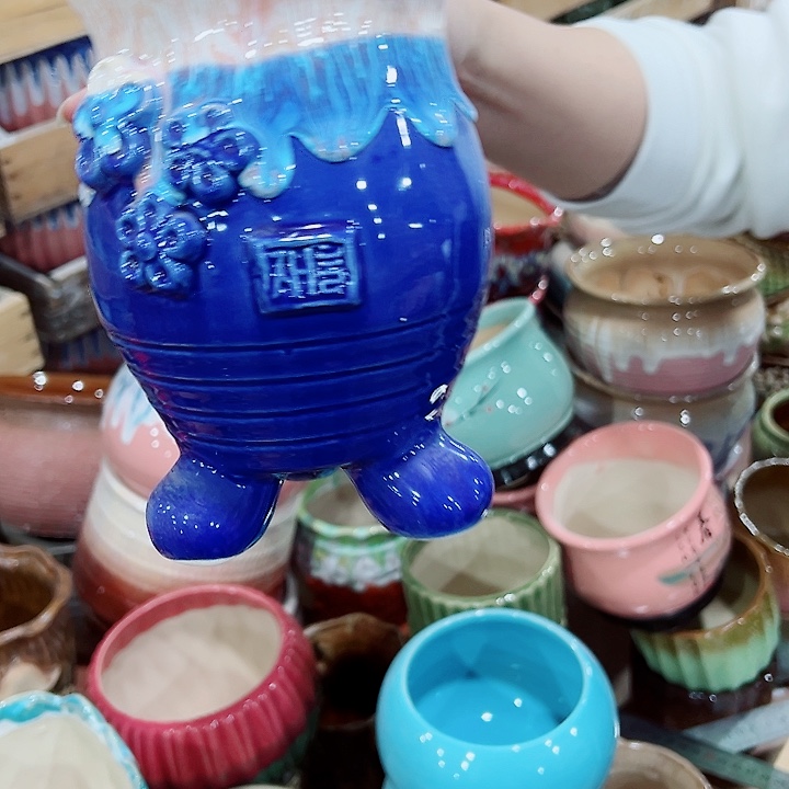 有孔，凑单福利满10元发货陶瓷多肉花盆！