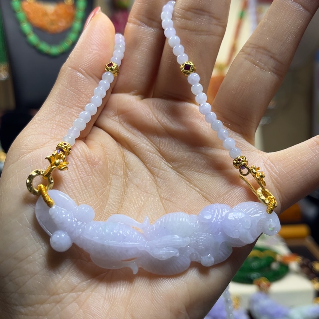 翡翠未镶嵌颈饰天然翡翠