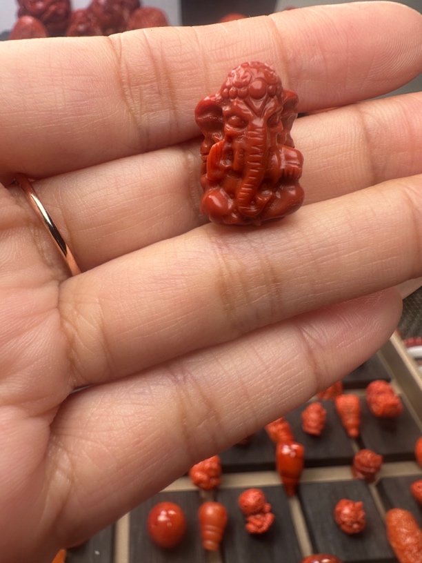 南红川料象神背云