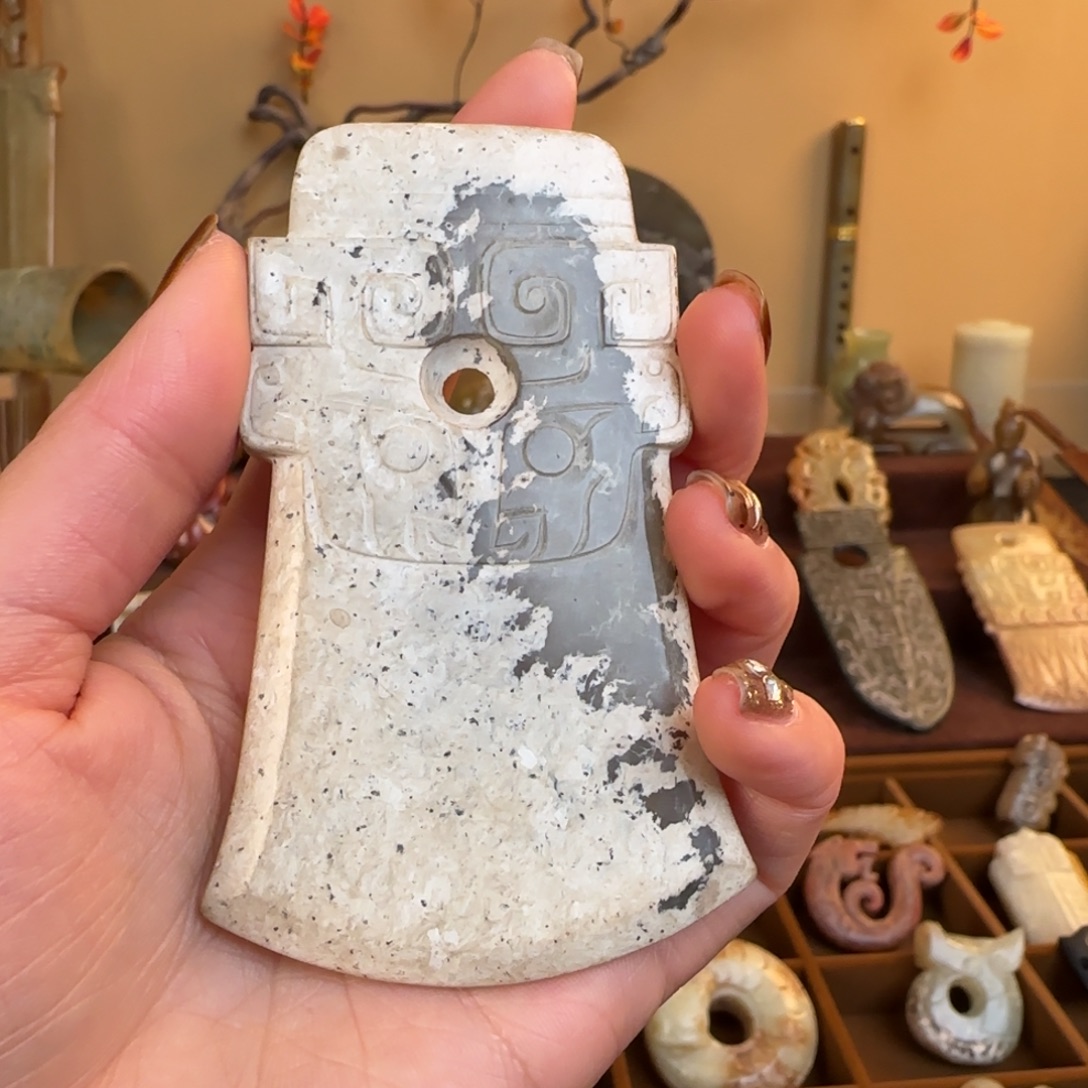 远***云和田玉（糖玉）未镶嵌颈饰