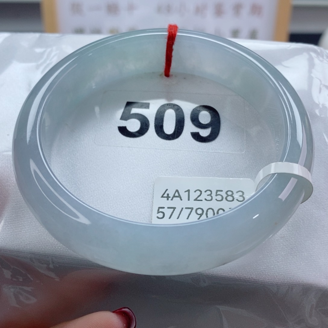 翡翠手镯未镶嵌天然A货翡翠手镯