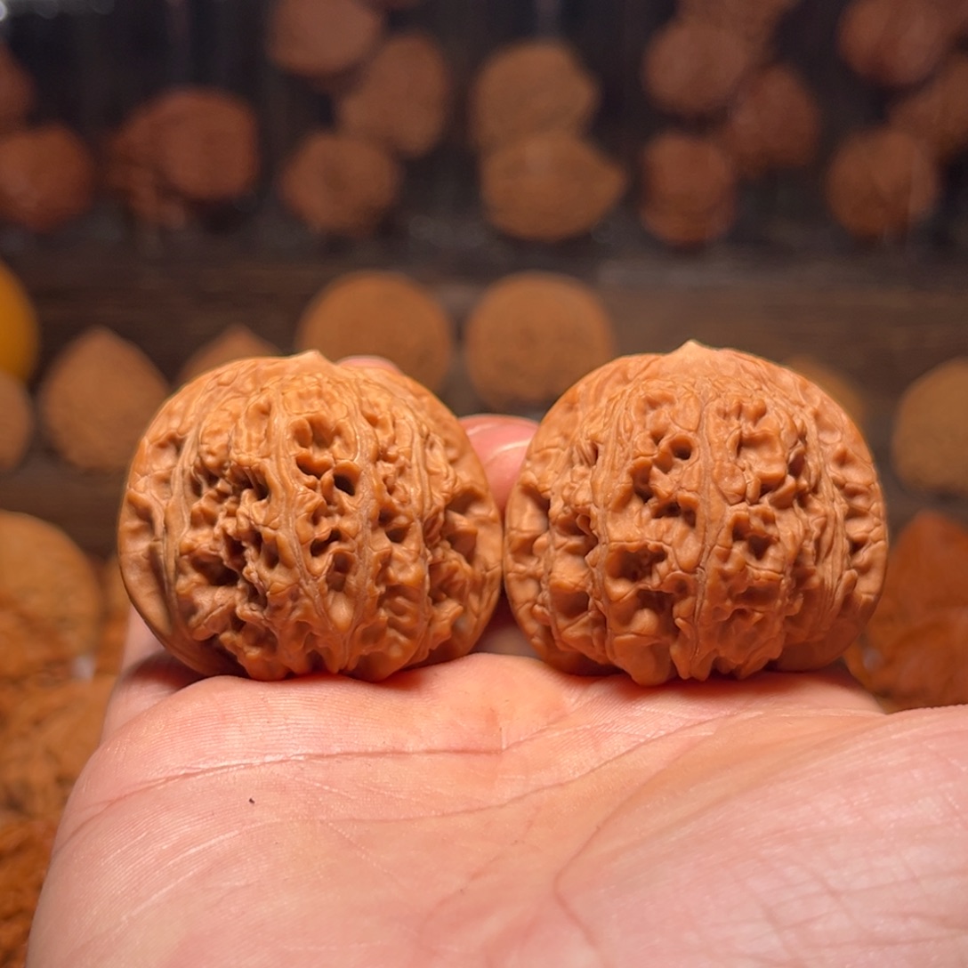 吊坠文玩核桃龙洞峪