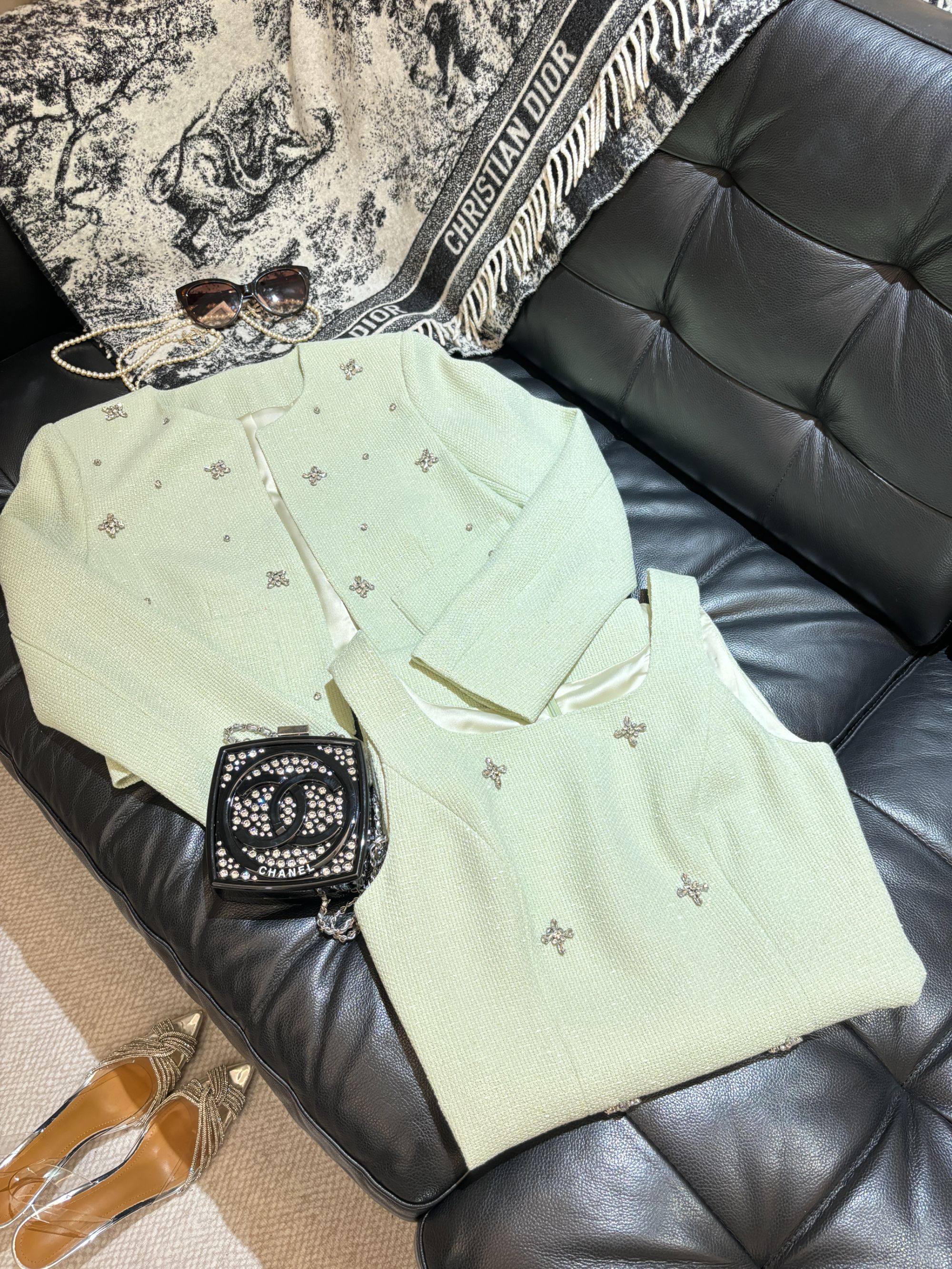 DaChen【星浅】新款秋冬季小香风套装 亮钻镶钻重工时尚轻奢