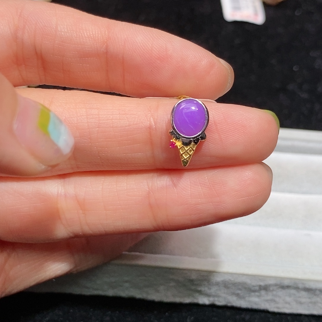 苏纪石（舒俱来）18K金镶嵌吊坠(不含链)