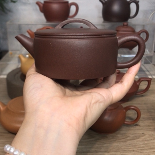 茶壶紫砂汉瓦紫泥半手200cc