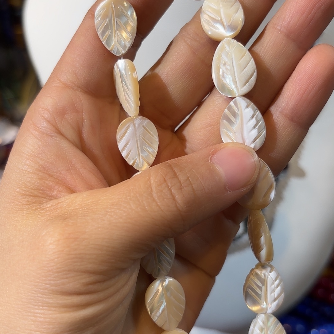 玛瑙/玉髓未镶嵌珠宝半成品企鹅贝卡12-15一条