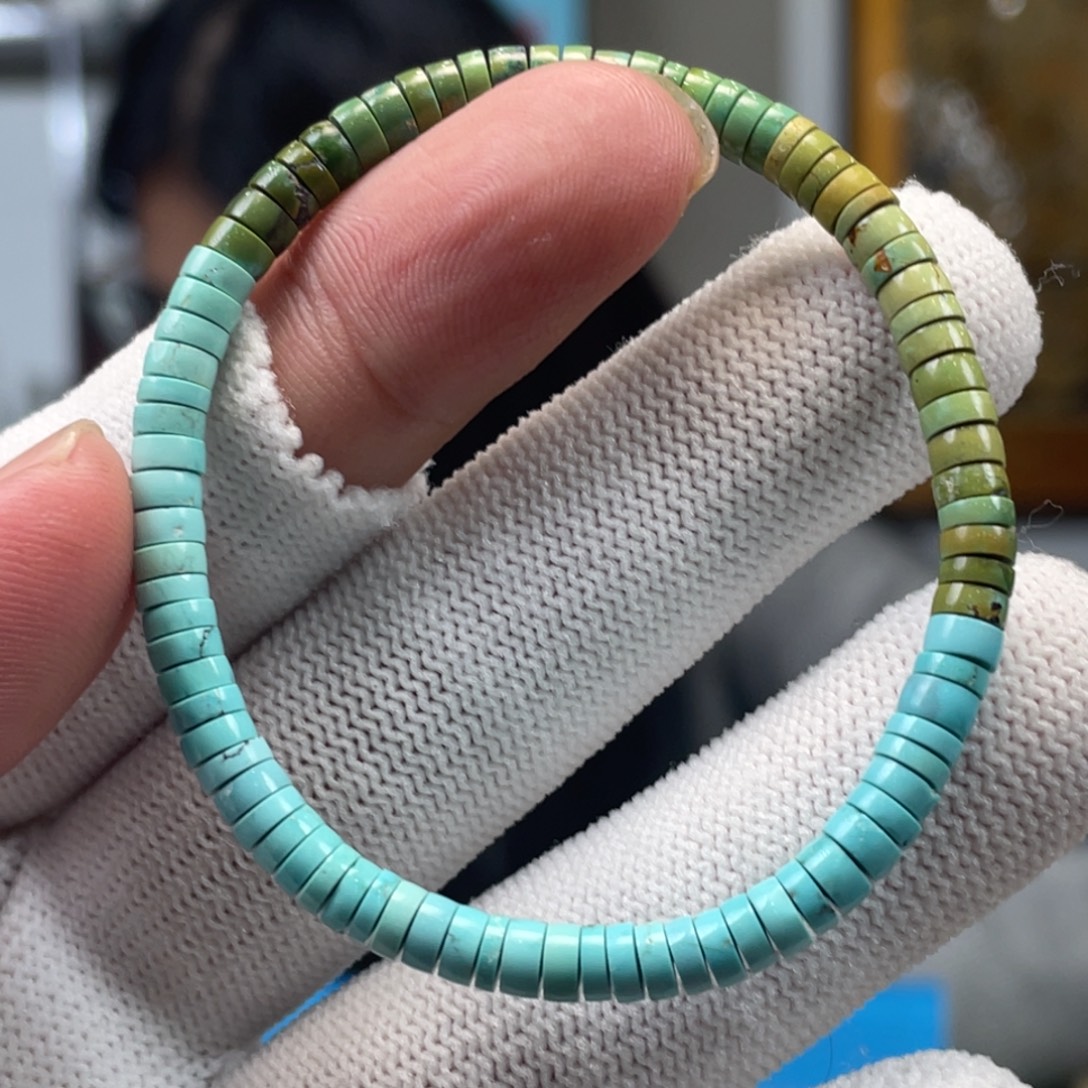 绿松石未镶嵌挂件