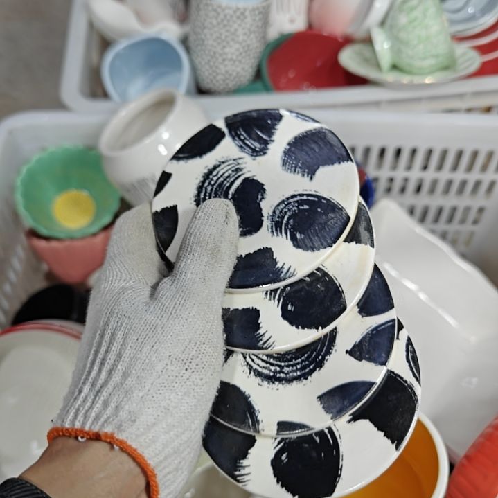 X****陶瓷餐具杯碗盘微瑕介意慎拍