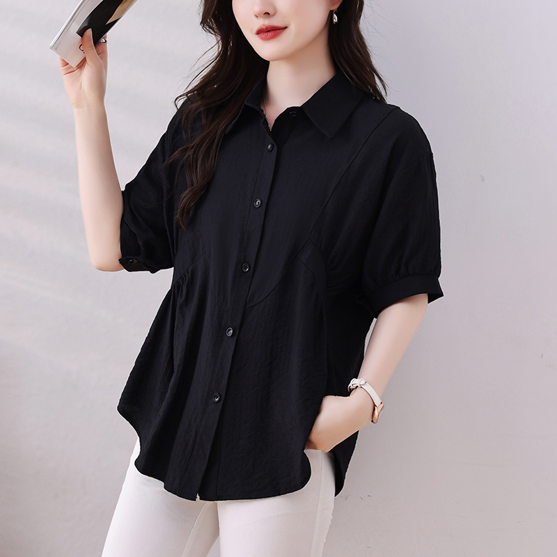 2025黑色洋气减龄衬衫女短袖夏季新款高级感宽松大码显瘦别致上衣