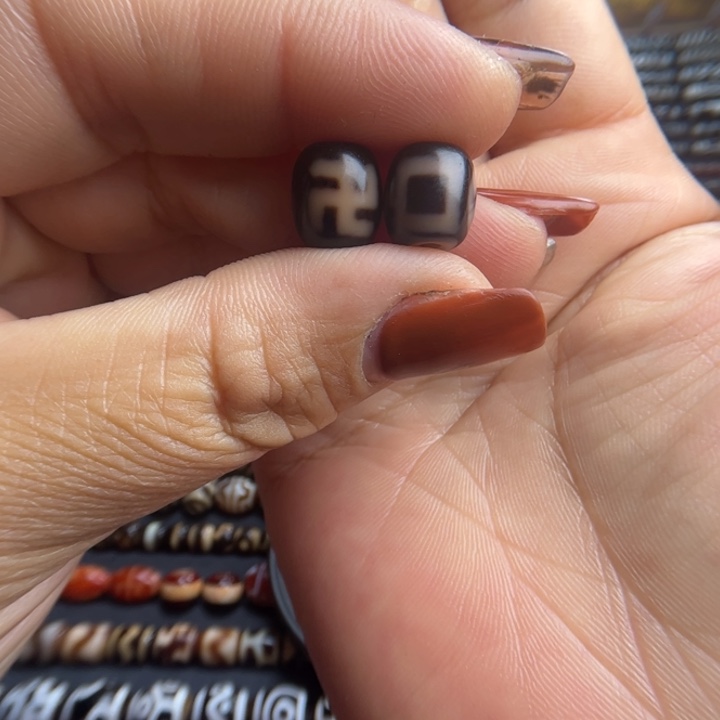 木***豹玛瑙/玉髓（覆膜）未镶嵌吊坠(不含链)