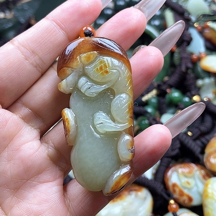 和田玉颈饰未镶嵌