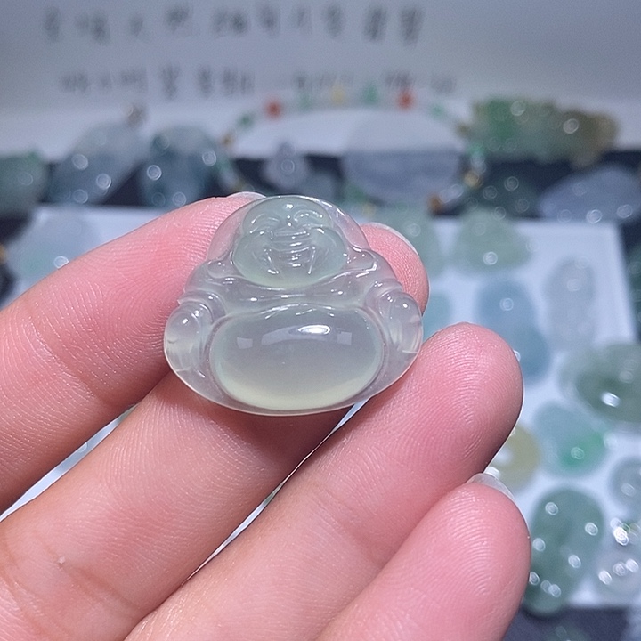 颈饰未镶嵌翡翠佛公