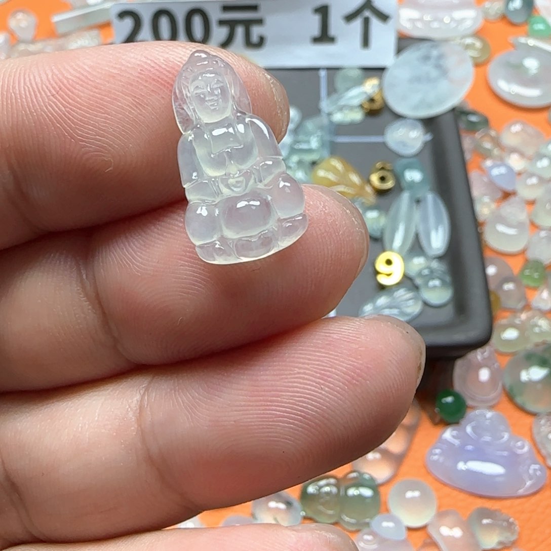 定制翡翠未镶嵌翡翠