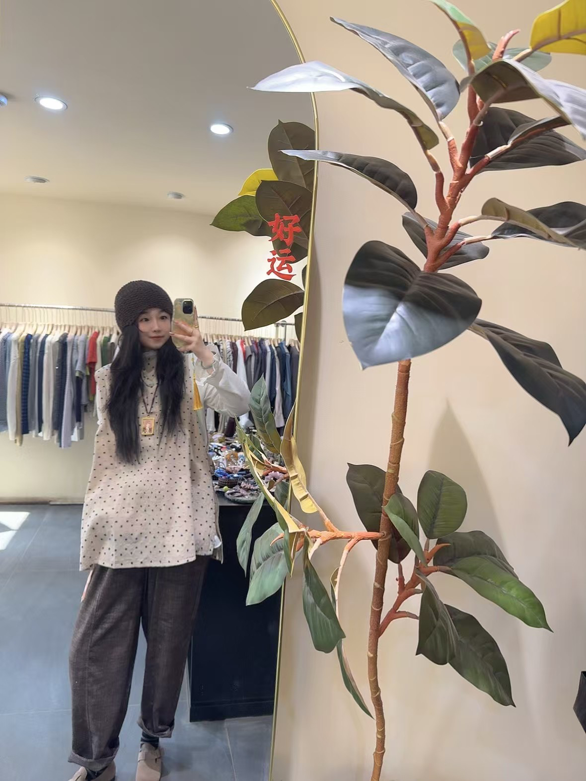 法式复古波点挂脖衬衫女无袖设计感小众显瘦休闲上衣