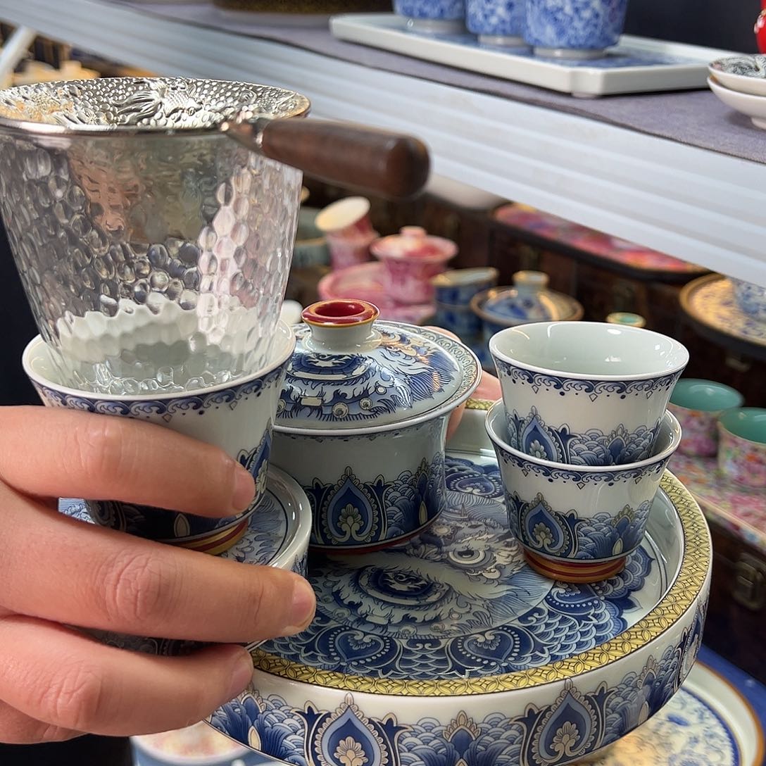 我们的目标是成为一个优秀的人