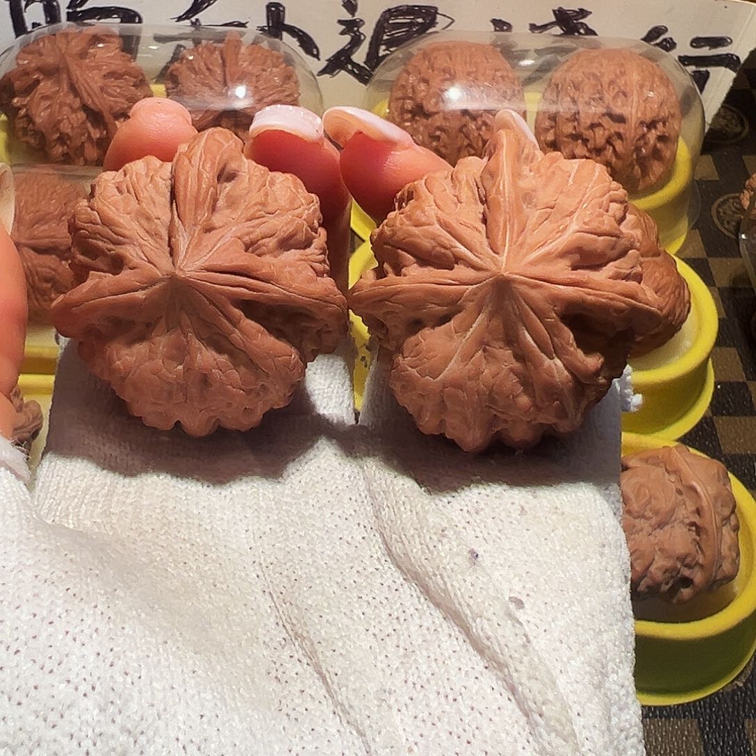 文玩核桃吊坠43全品凹底异形三棱