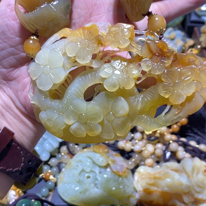 岫玉岫玉吊坠未镶嵌