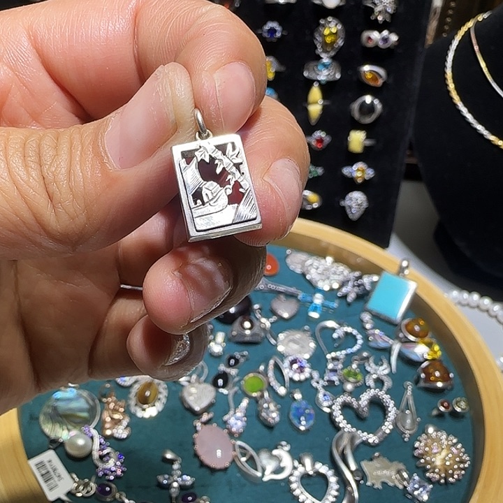 陶菜*子陶瓷制品和玻璃钢