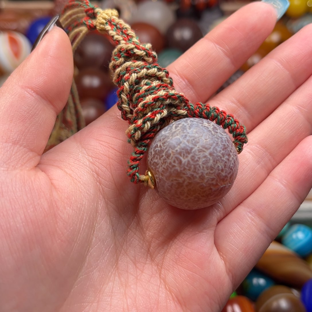 玛瑙/玉髓颈饰未镶嵌