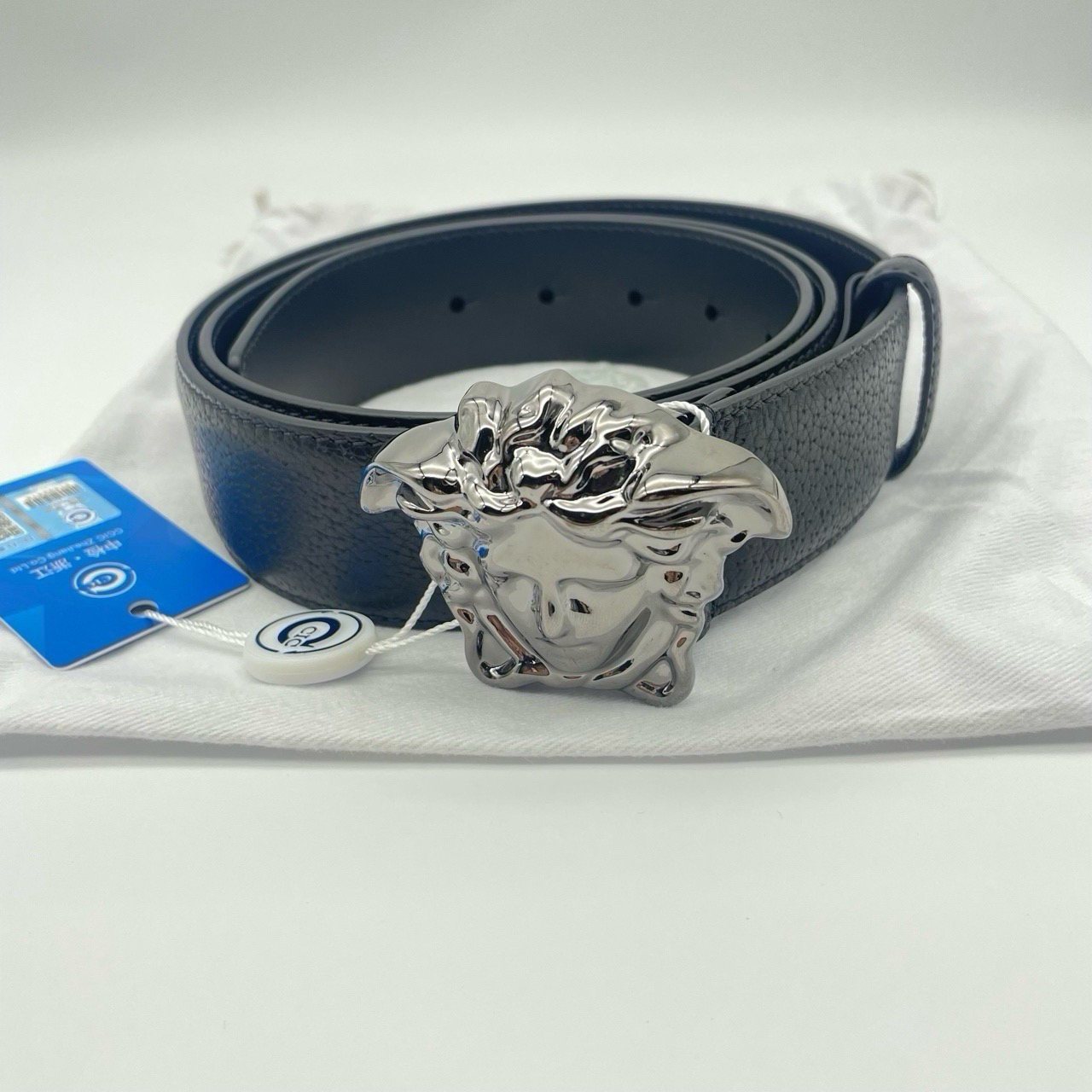 99新 VERSACE/范思哲 90码荔枝纹皮美人杜莎银头皮带10428661