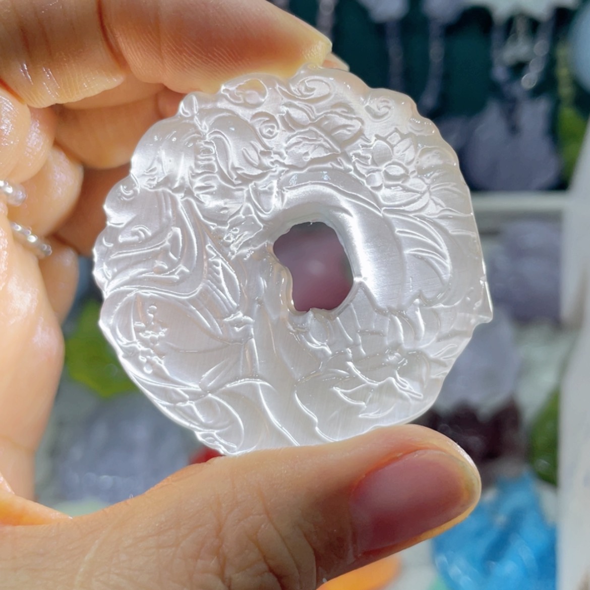 【闪购商品】未镶嵌岫玉颈饰105猫眼