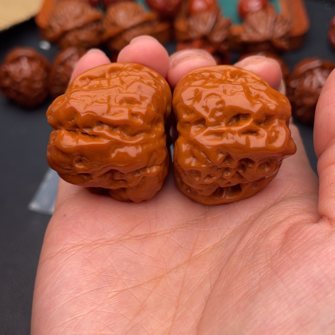 全***荒文玩核桃把件蛤蟆头