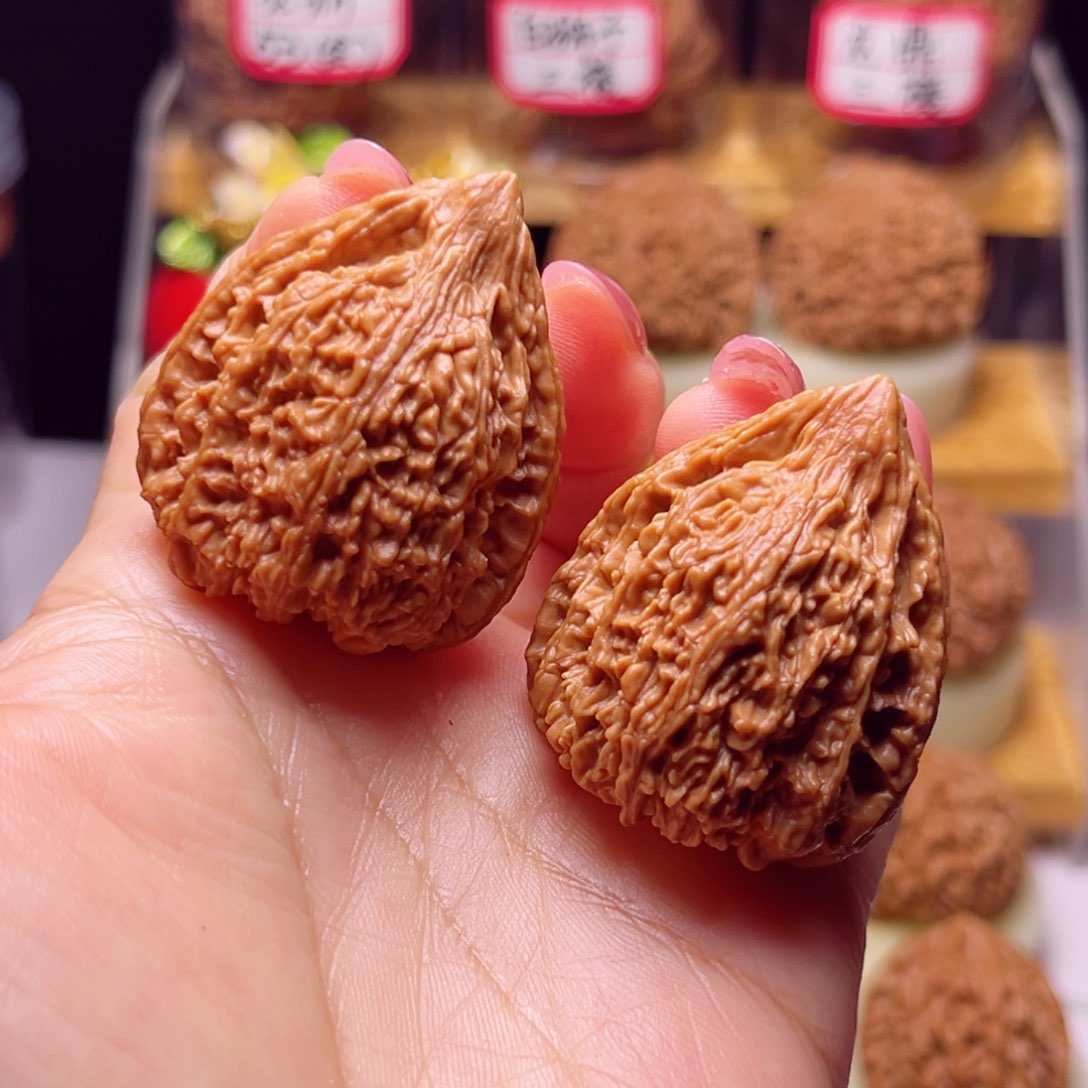 文玩核桃吊坠34尺全品塔尖