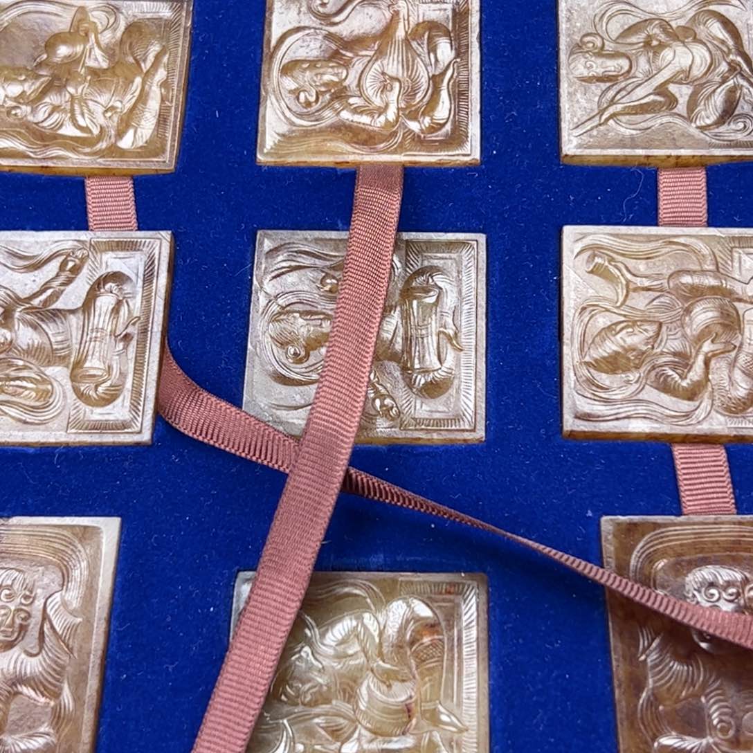 和田玉颈饰未镶嵌似**年