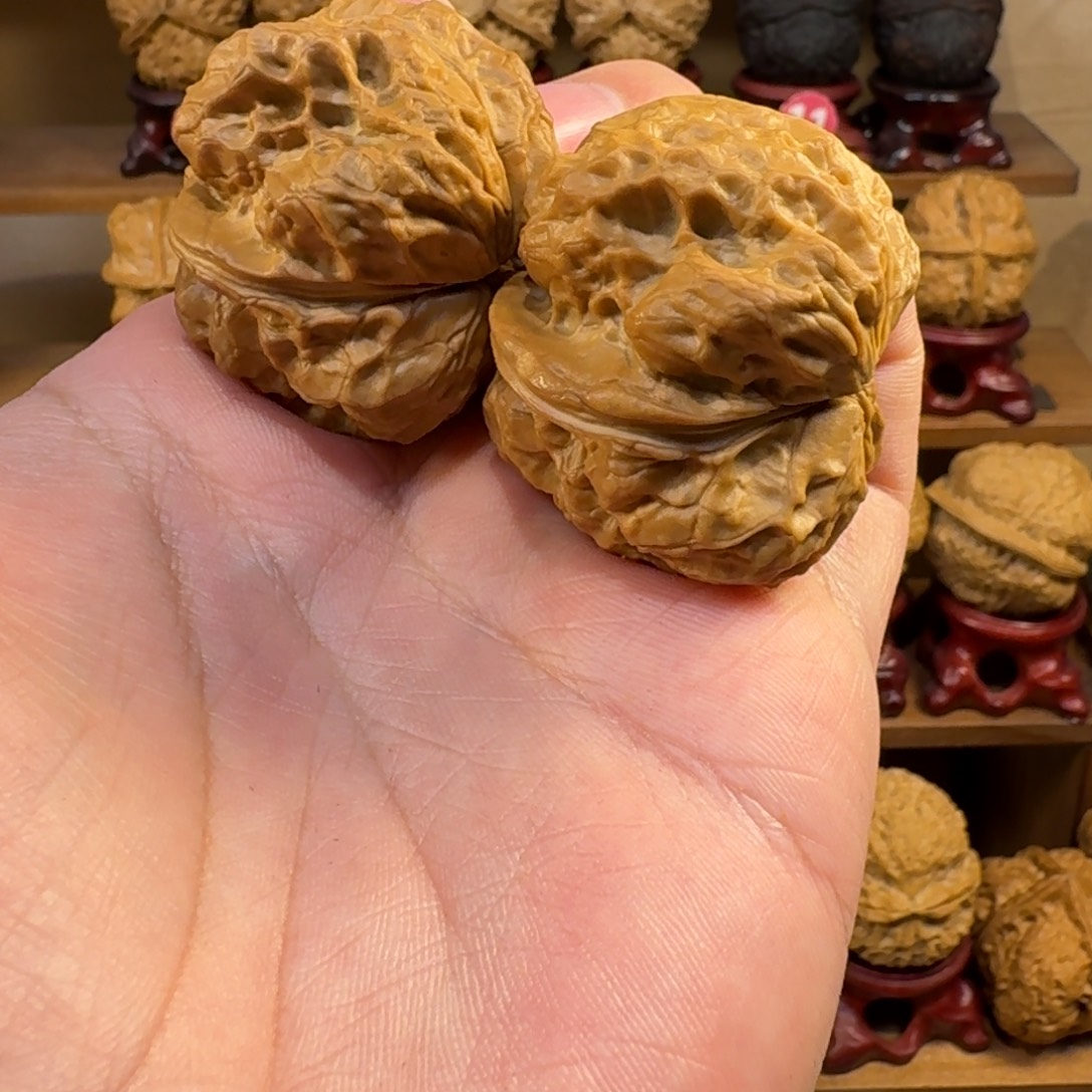 还***趣铁核桃把件妖孽蝉皇