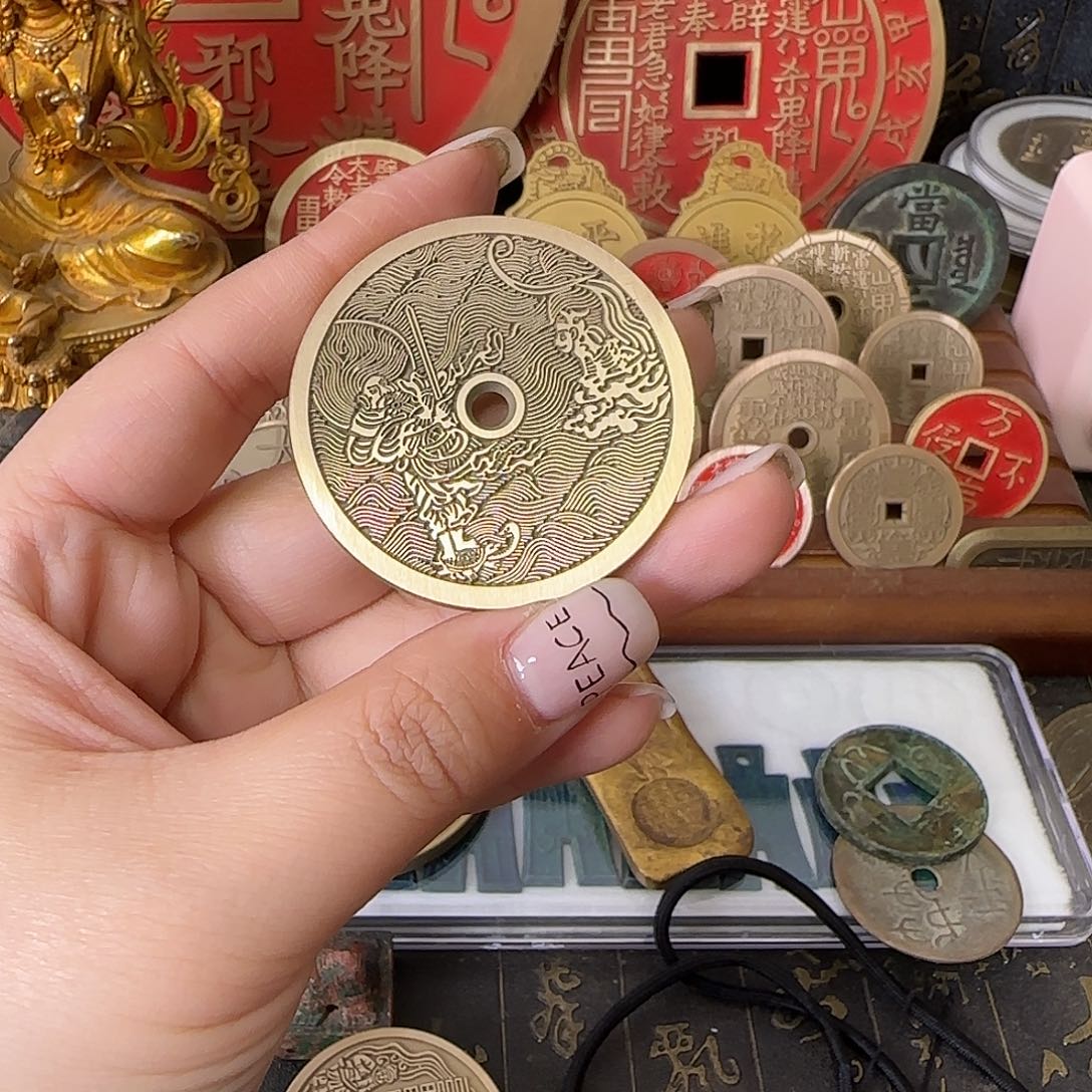 蓝****铜现代仿制工艺品