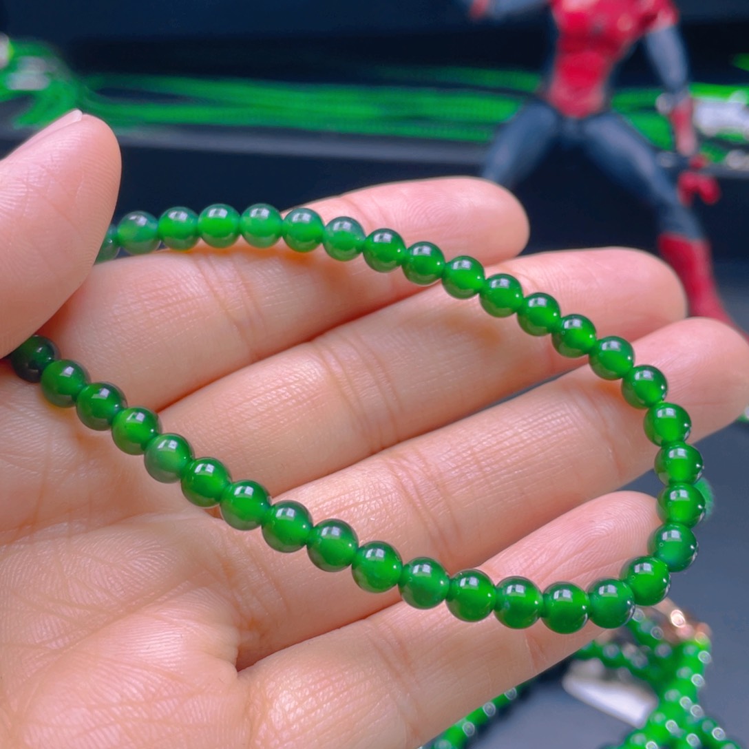 翡翠颈饰未镶嵌，1